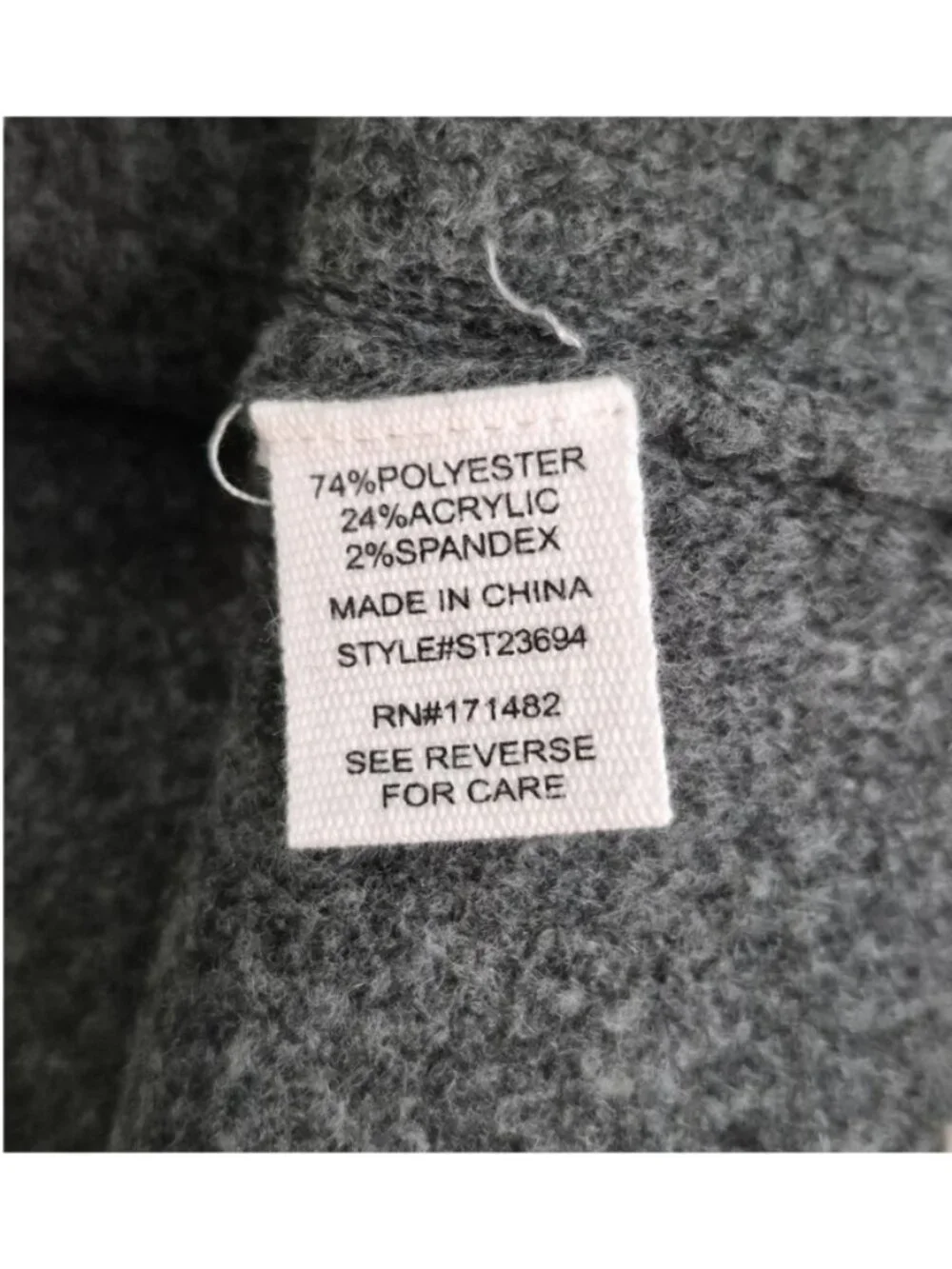 Song of Style by Aimee Song NWT Y2K Women's Grey & White Knit Vest, Size XLarge